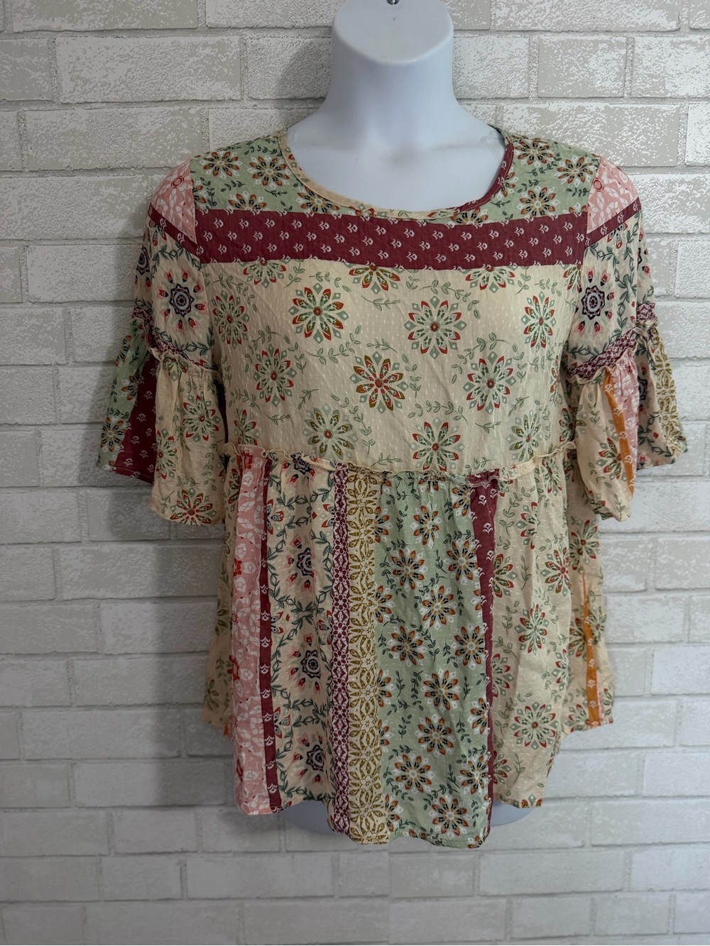 Vanilla Bay Cream Patchwork Boho Floral babydoll Top Medium